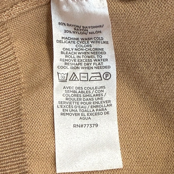 Anne Taylor Factory Camel Turtleneck Size Medium Petite. - Picture 4 of 4